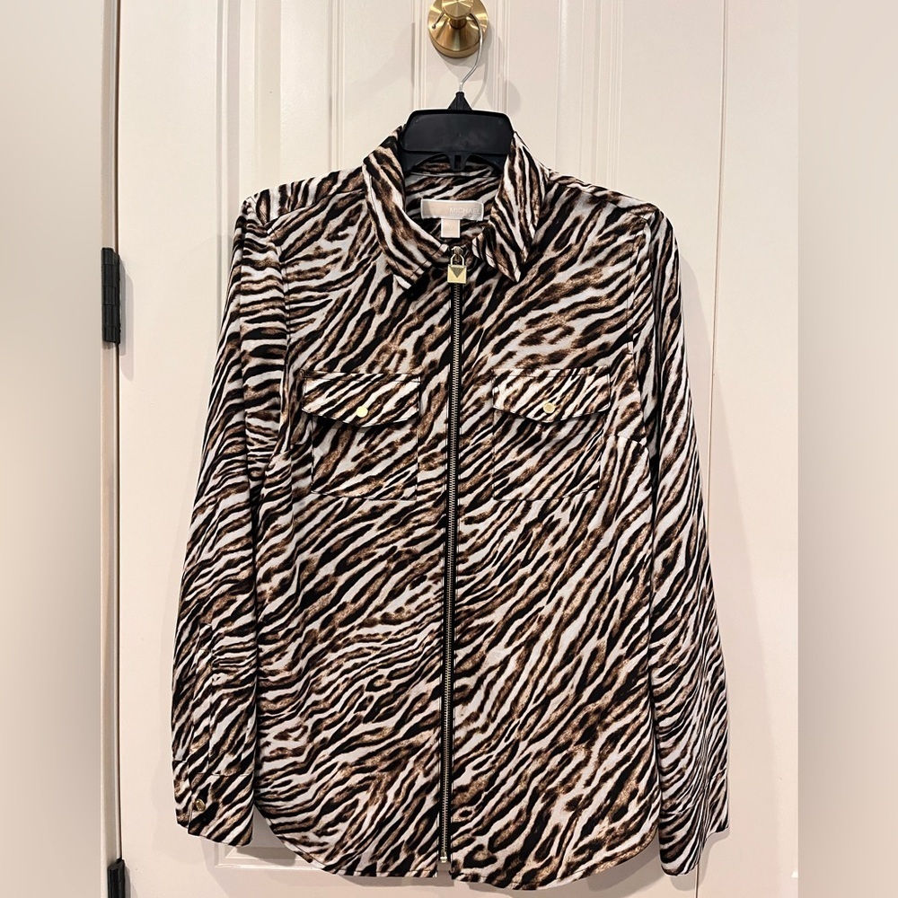 Michael Kors Shirt/Jacket Womens Size Medium Leopard Animal Print Stunning Chic